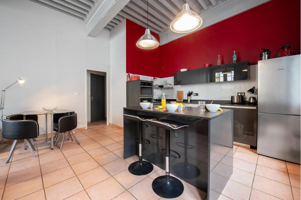 Emplacement N°1 Tres Bel Appartement Spacieux Carcassonne Exterior photo